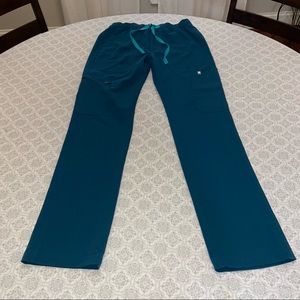 Caribbean blue Figs Yola scrub pants Size XS